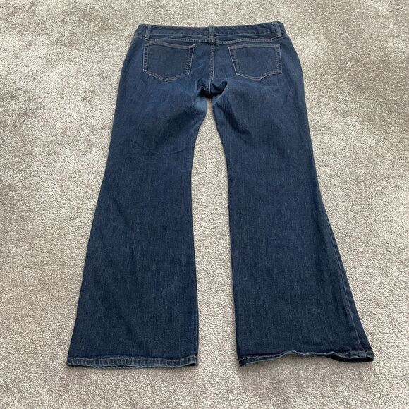 Eddie Bauer Curvy Bootcut Denim Jeans Womens 12 Blue Mid Rise Specially Dyed - Picture 2 of 15